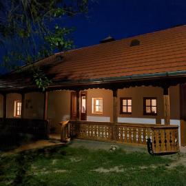 Füstös Cottage Gömörszőlős, hotel en Gömörszőlős