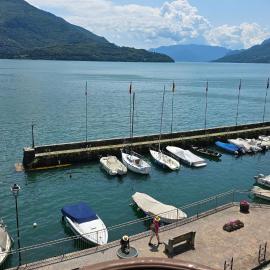 CASA GIORGIA - Stunning Lakeside View, hotel v destinácii Domaso