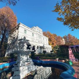 Chateau de Olliere, hotel di Puli
