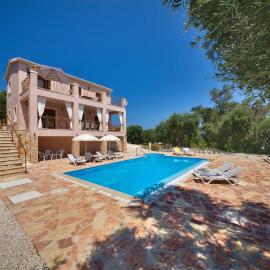Villa Androniki, hôtel à Longós