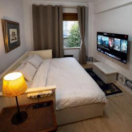 Double Room near Lisbon & Sintra, hotel Queluzban