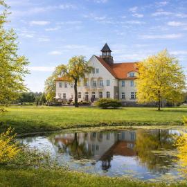 Schloss Krugsdorf Golf & Hotel, hotel v destinácii Krugsdorf