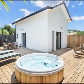 TI KASA et SPA, hotel in Andernos-les-Bains