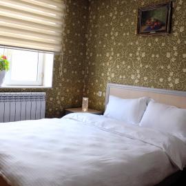 Bozui Hostel Osh, хотел в Ош