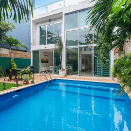 Casa Lula 5-BR Getaway in Riviera Maya