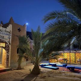 Auberge el oasis mharech, hotell i Foum Mharech