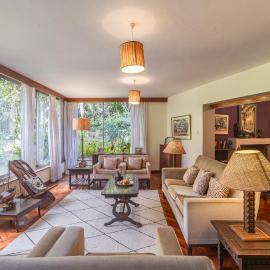 Beautiful Historic 4Br Villa By Yourhost, Nairobi, hotel a Nairobi