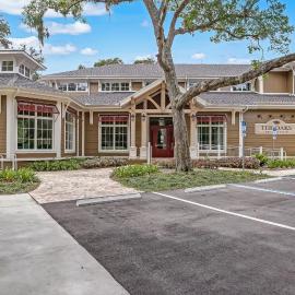 Dog-Friendly Tennis Villas Condo With Prime Location + Shared Pool, Free WiFi