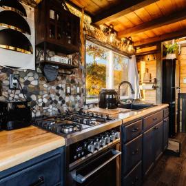 Viesnīca Modern Tiny Home Near Zion Near Trails pilsētā Apple Valley