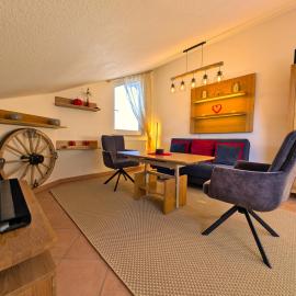 Ferienhaus Alexandra, хотел в Неселванг