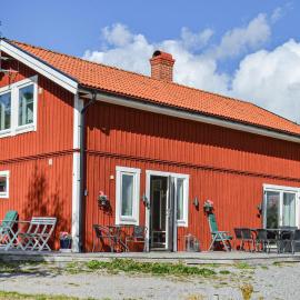 3 Bedroom Gorgeous Home In Strängnäs, Hotel in Aspö