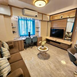 2 Bedroom Corner