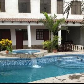 Modern Apartament Pool & Jacuzzi 2 room, hotel in Lima