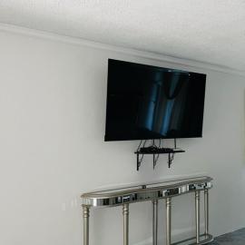 Noble Retreat Condo with Pool, Free Parking & Wi-Fi, hotel u Christianstedu