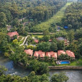Regenta Jungle Resort Kabini Springs, Hotel in Begūr