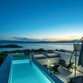 Stunning Home In Njivice, hotel in Njivice
