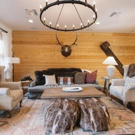 Cozy Spa Townhouse, Walk to Breweries, hotell i Pinetop-Lakeside