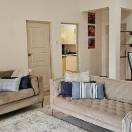 Foxhaven 3 Bed Standalone house with Solar Starlink Garden, Hotel in Lusaka