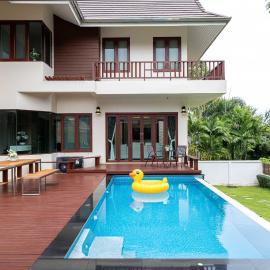 Premium Villa Baan Kinlom Chomlay