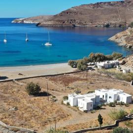 Serifos Beachfront Villa Ganema、Ganemaのホテル