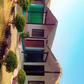 Full Moon Home Stay, hotel u gradu 'Jamania'