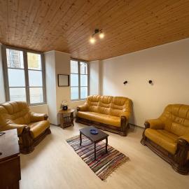 Appartement centre-ville Langogne 2 chambres 6 personnes Parking proche