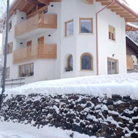 Casa Green - Cogolo di Peio - Val di Sole, hotel en Cogolo
