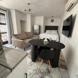 Furnished apartment in Capetown, hôtel à Ottery