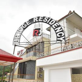 Prime Location Hotel Near Bridge Residency,314, hotel in Muzaffarabad