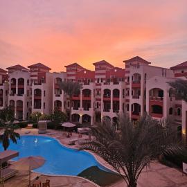 Ground floor Garden & Pool & Beach Studio
