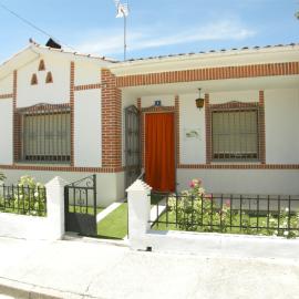 Casa rural El Laurel, hotel in Chañe