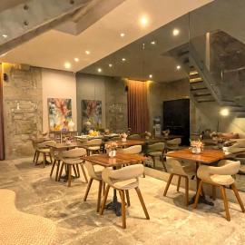 CHARM by YoursPorto, hotel in Vila Nova de Gaia
