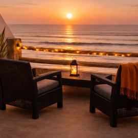 2BR Luxury Apartment-Heart Of Taghazout, Private Beach Access, Panoramic View, Remote Work 100Mbps, Walk to Restaurants, hotel in Taghazout