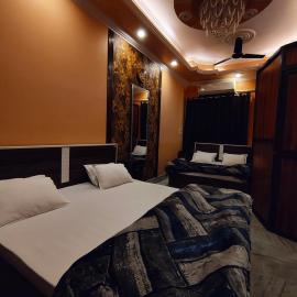 Yash Homestay