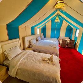 Sand Dunes Luxury Camp, hotel in Merzouga