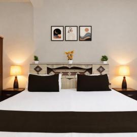 Radha Krishna Palace Banquet Hall and Rooms, hotel in Gorakhpur