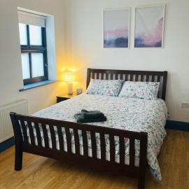 2 Bedroom Workers Apartment, hotel din Barrysbrook
