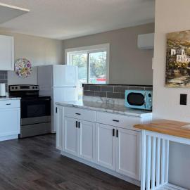 3 Bedroom Condo with Lake Pepin views with access to shared outdoor pool, hotel a Lake City