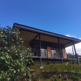 Casa Nébula La Cima de Dota, hotel u gradu Copey
