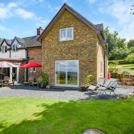 The Lodge At Harvest Farm, hotel v destinaci Ludlow