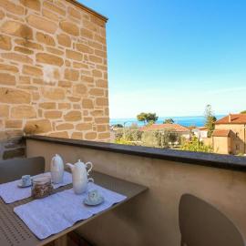 Gorgeous Apartment In San Marco Di Castellab