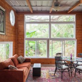 Sweet Spot Stay -Grotto Cottage Under Giant Trees, hotel a Pahoa