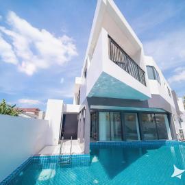 BangTao 5 Bedrooms 2026 New Modern Private Pool Villa Great Location Close to Bangtao Beach