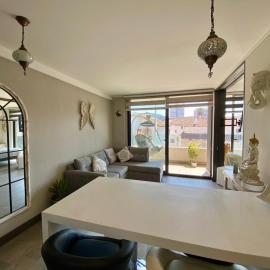 Vibe Oriente Spot Cama king Terraza y Piscina
