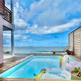 Villa Posidonie - Luxury Living by the Sea, hotel in Oyster Pond