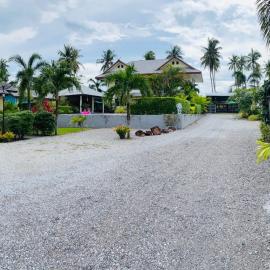 Apple Bungalows, Hotel in Bang Saphan