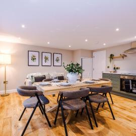 Cathedral Stay - Perfect for large families
