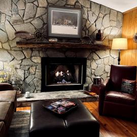 Lakeside Rustic Retreat
