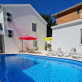 AURA Apartments Novalja