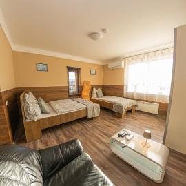 Matrakapuvendeghaz: Mátraszőlős şehrinde bir otel